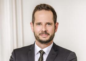 Porträt von Dominic Steffen.