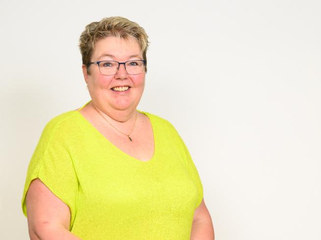 Porträt von Esther Schindelholz